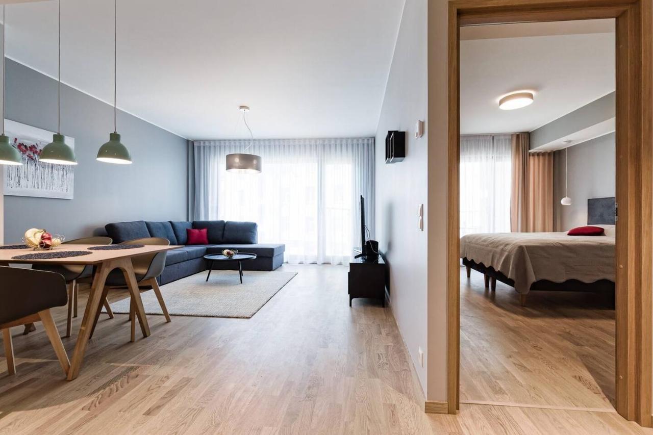 Central Apartments, Quiet With Free Parking And Ac. Tallinn Ngoại thất bức ảnh