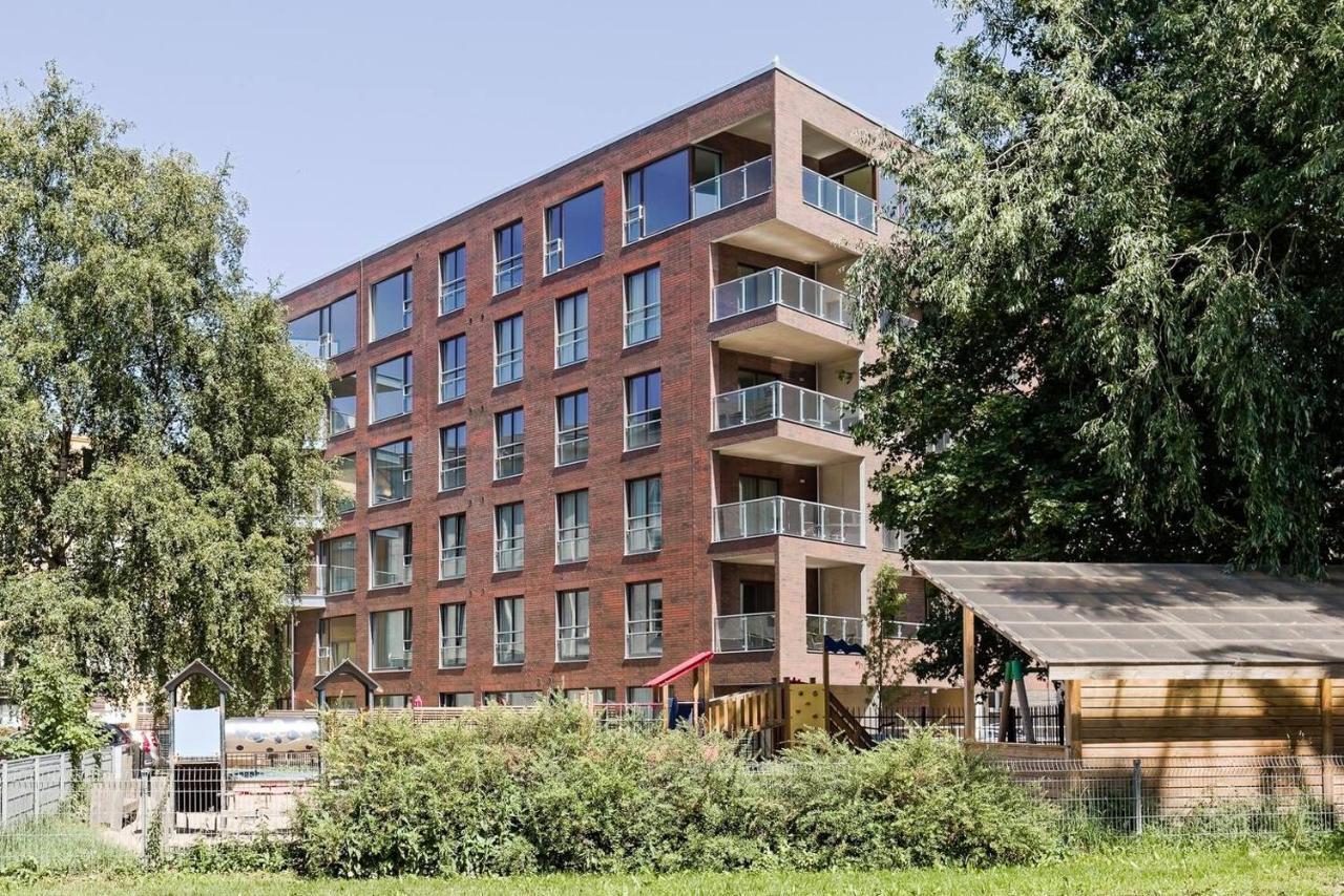 Central Apartments, Quiet With Free Parking And Ac. Tallinn Ngoại thất bức ảnh